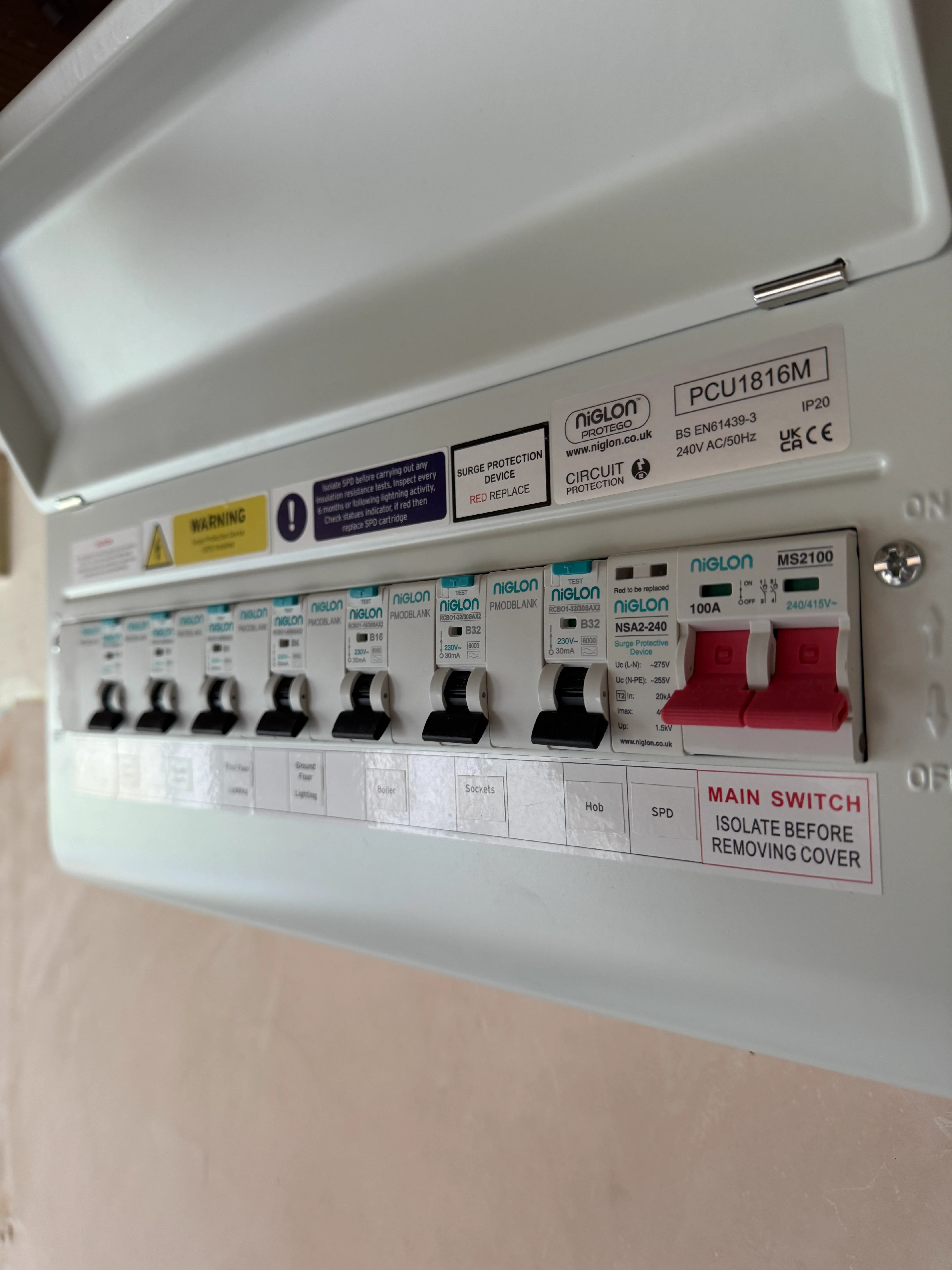 Premium consumer unit upgrade — Wylex RCBO board with surge protection